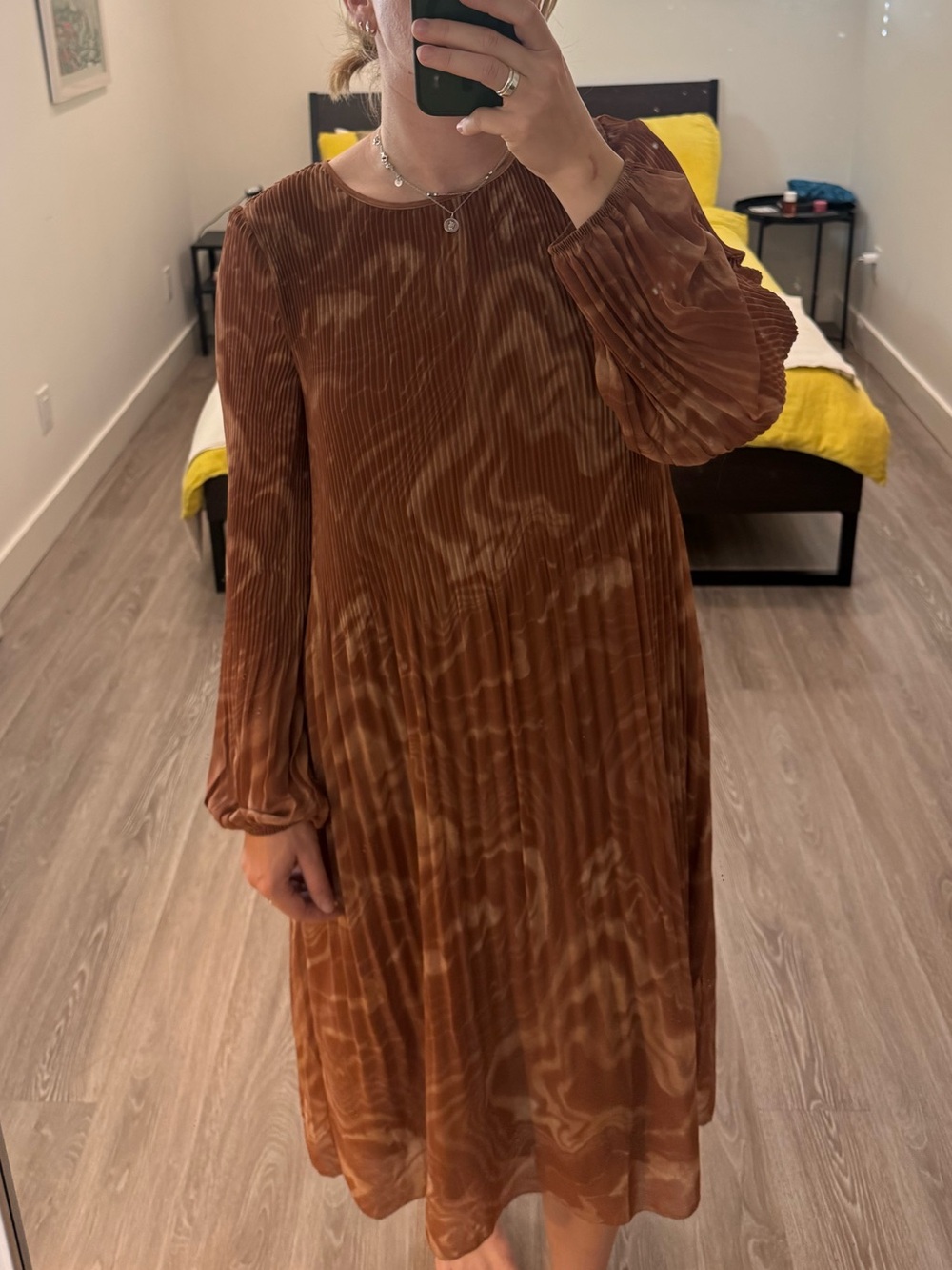 Wilfred Rust-Brown Pleated Long-Sleeve Midi Dress